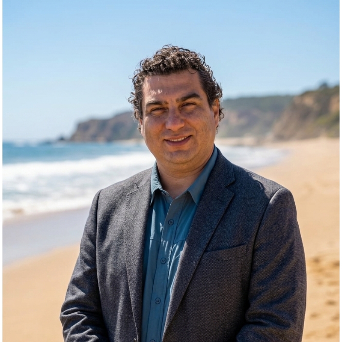 Profile photo of agent Cristian Martínez